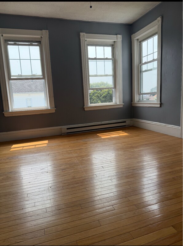 Building Photo - 157 Vernon St