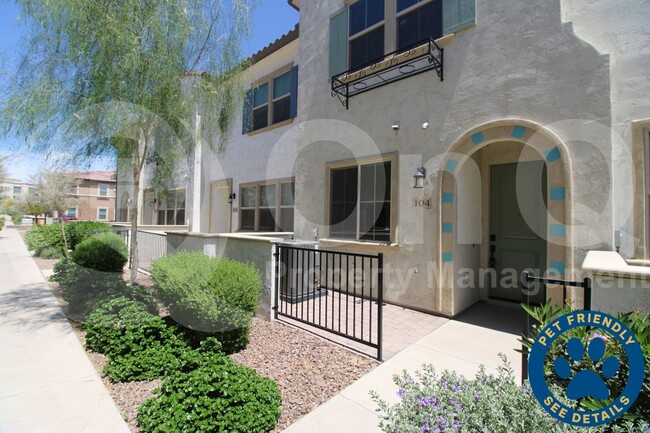 Primary Photo - 2664 S Peppertree Dr