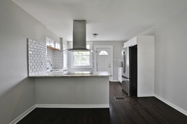 Building Photo - 1416 S Ohio Ave