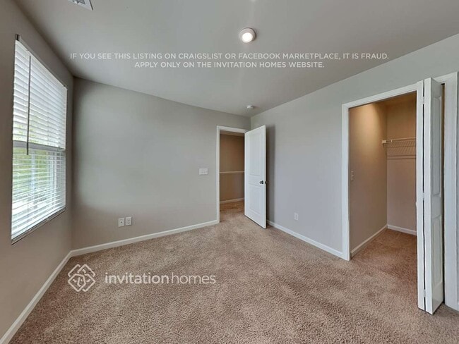 Building Photo - 2408 Solomon Ln