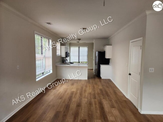 Building Photo - 2269 Ridgemont Dr