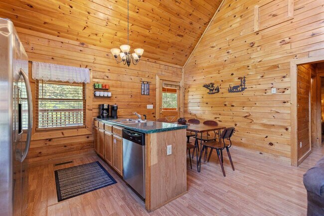 Building Photo - 1844 Trout Way