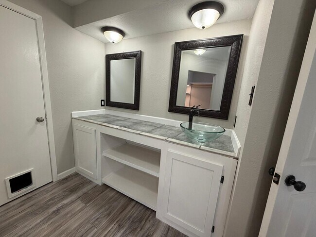 Building Photo - 16619 Capewood Dr