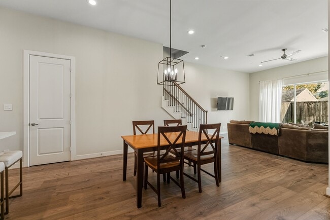 Building Photo - 1626 Northwood St