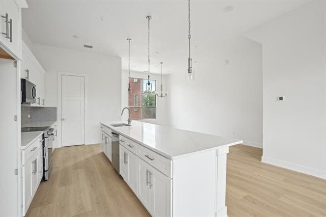 Building Photo - 13351 Goodland St