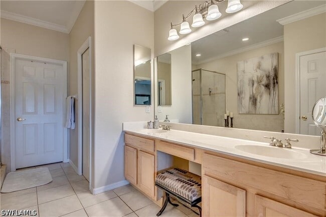 Building Photo - 14776 Calusa Palms Dr