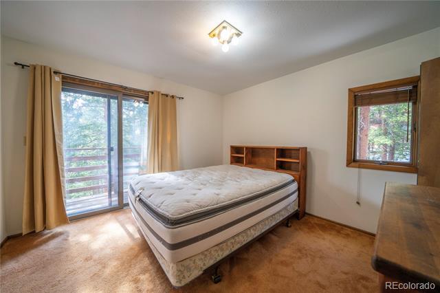 Building Photo - 307 Lakeview Dr