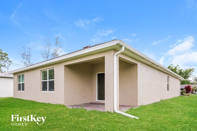 Building Photo - 18533 Miami Blvd