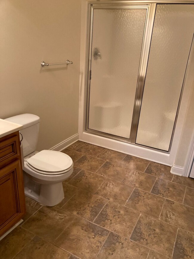 Building Photo - 108 Carriage Hills Ln