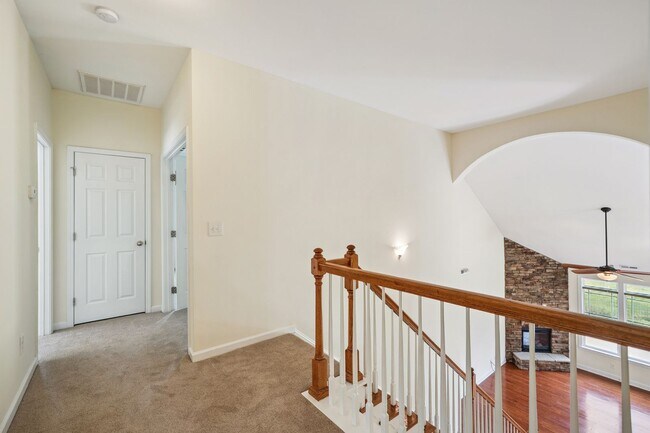 Building Photo - 2403 Teermark Ln