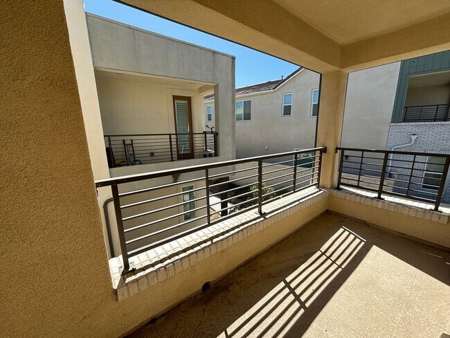 Building Photo - 27272 W Red Willow Ct