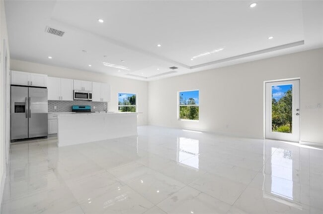 Building Photo - 13 Polar Ct