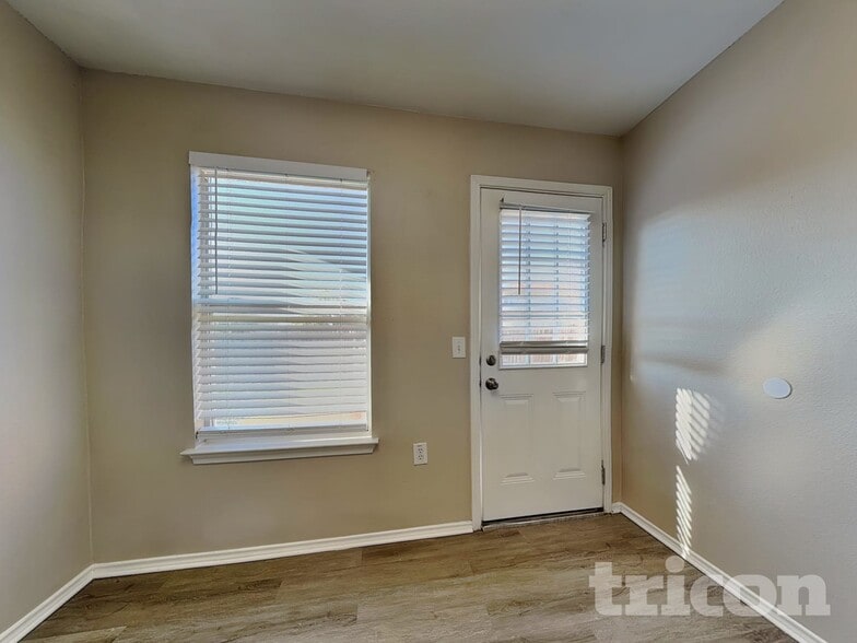 Building Photo - 12529 Sky Harbor Dr