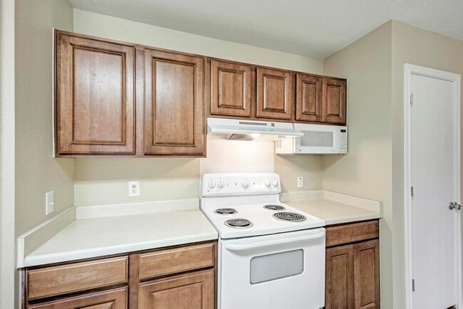 Building Photo - 311 Indian Meadow Dr