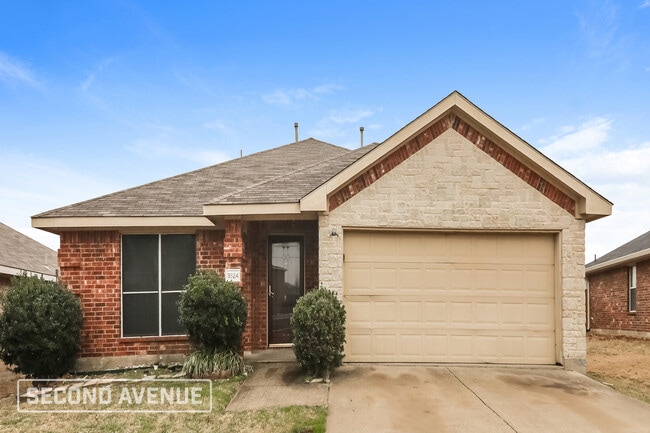 Building Photo - 3824 Clay Mathis Rd