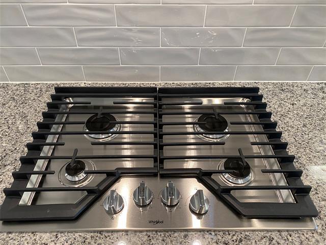 Building Photo - 2721 Vista Park Ln