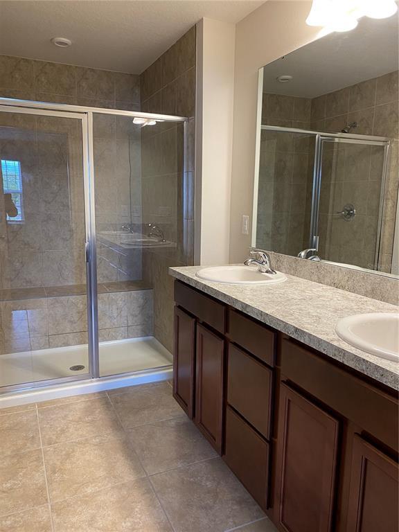 Building Photo - 2711 Pleasant Cypress Cir