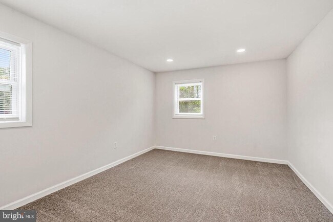 Building Photo - 1286 Glassboro Rd