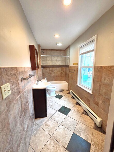 Building Photo - 1336-1340 Cranston Street