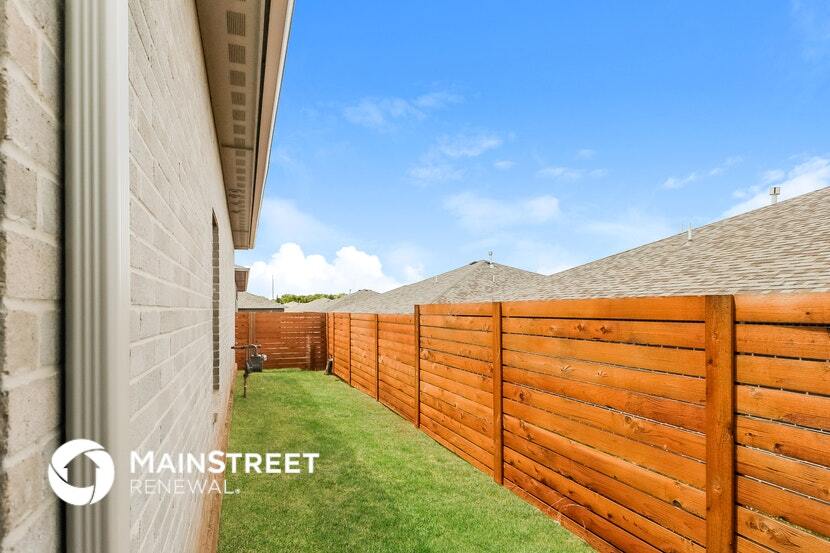 Building Photo - 11336 Paradise In Dr