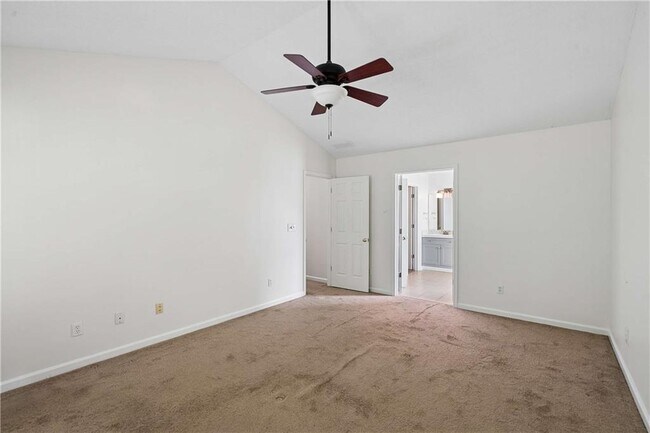 Building Photo - 6285 Barwick Ln