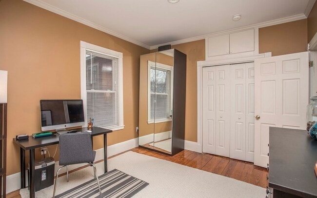 Building Photo - 633 Dorchester Ave