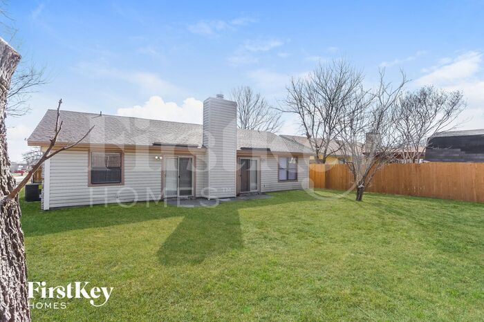Building Photo - 5300 Virburnum Ct