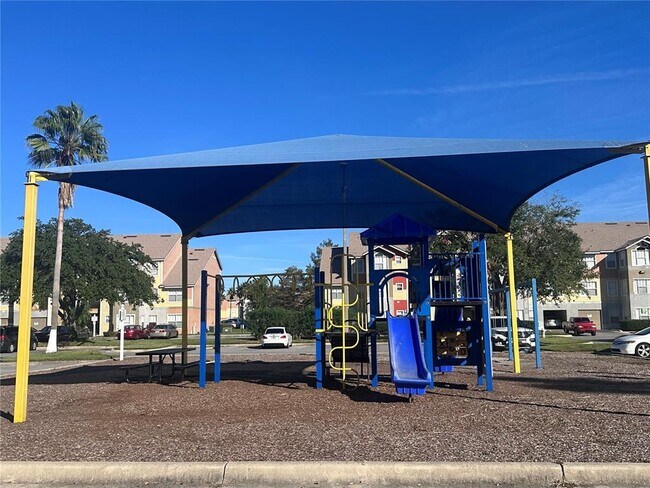 Building Photo - 2216 Grand Cayman Ct