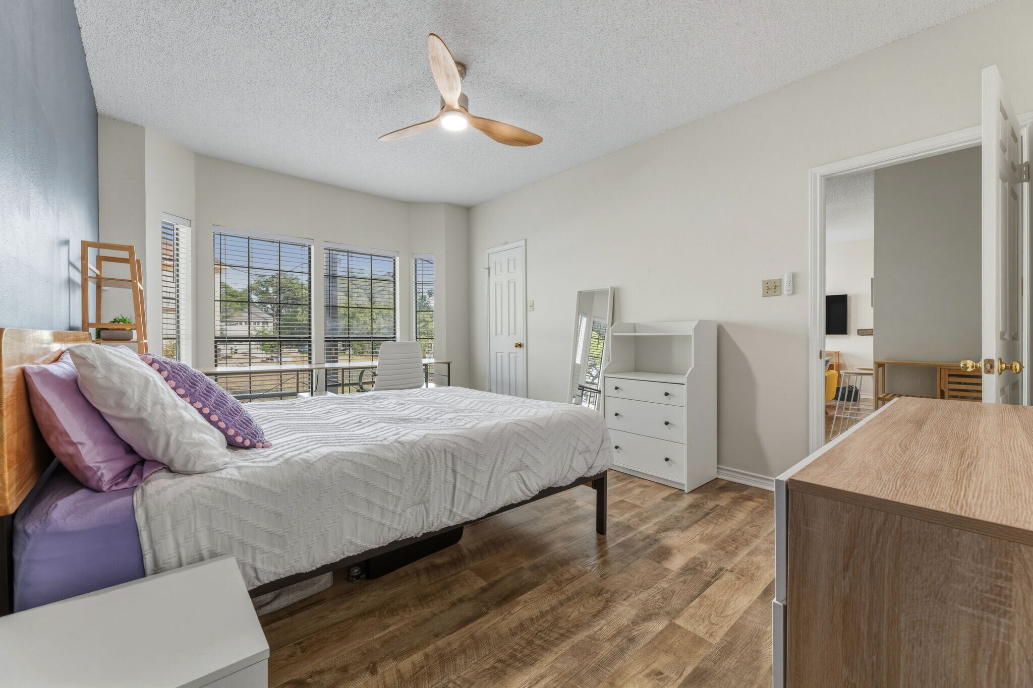 First bedroom - 3001 Cedar St