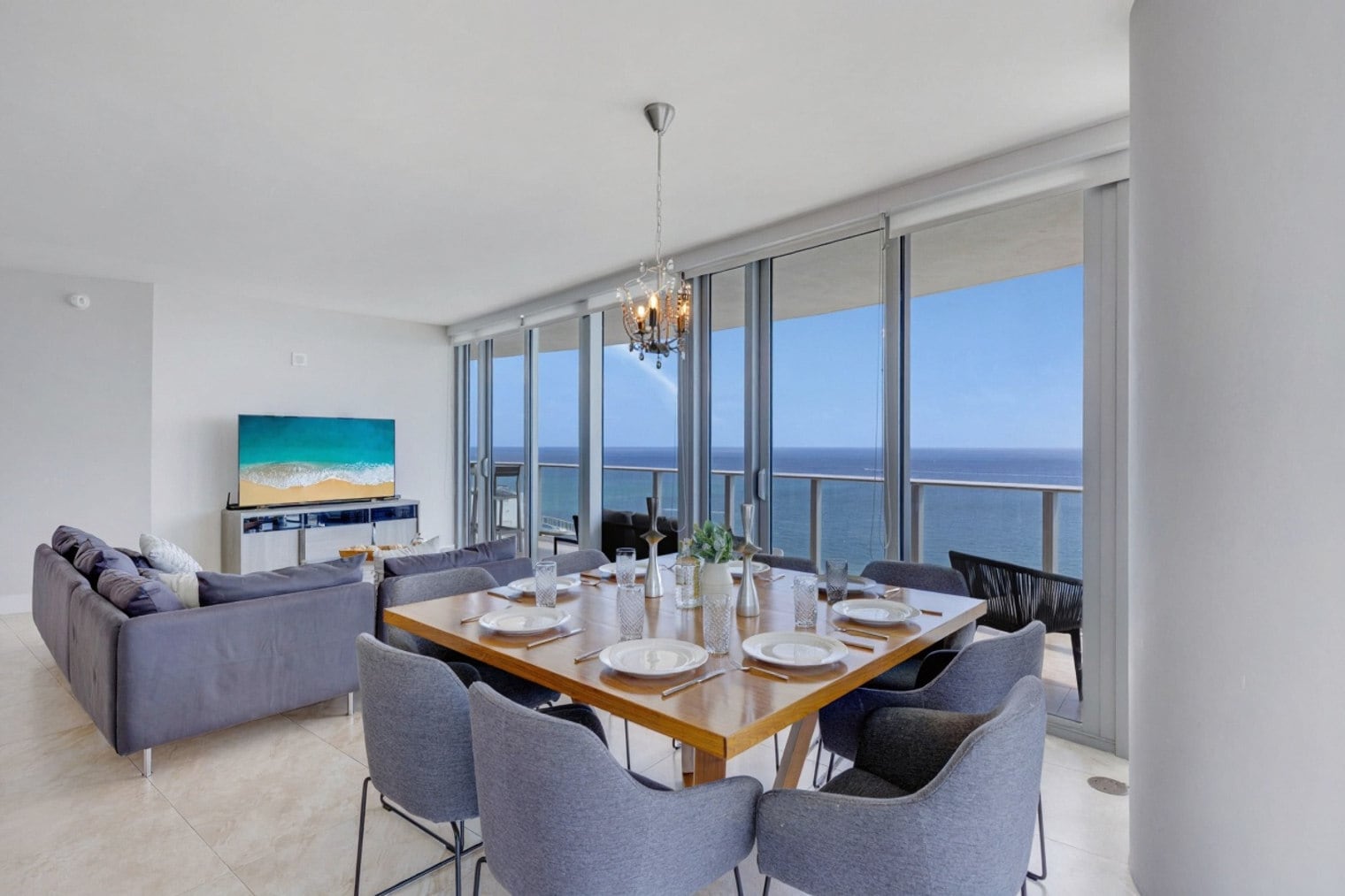 Building Photo - 4111 S Ocean Dr