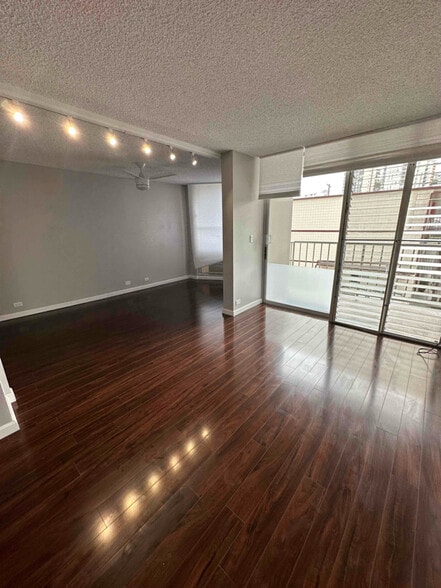 Building Photo - 1535 Pensacola St