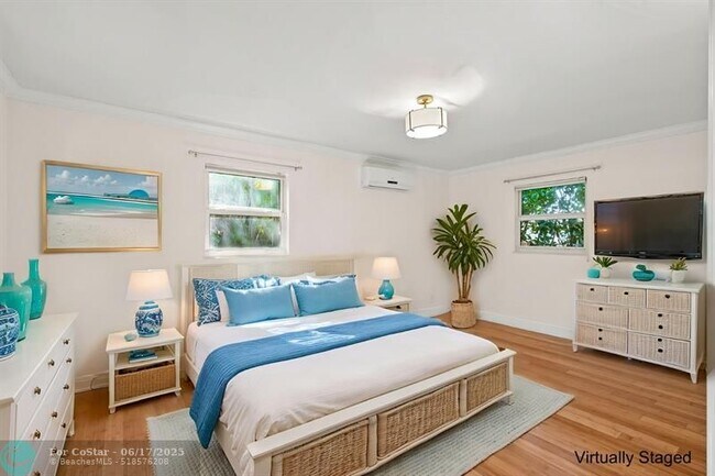 Building Photo - 1413 SW 23rd Ave