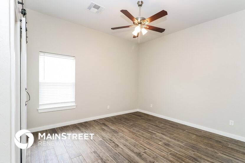 Building Photo - 11336 Paradise In Dr