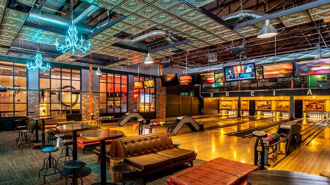 Building Photo - $1000 Move in Special - Beautiful 2 bed 1 bath in unit W/D, renovated kitchen, walkability!