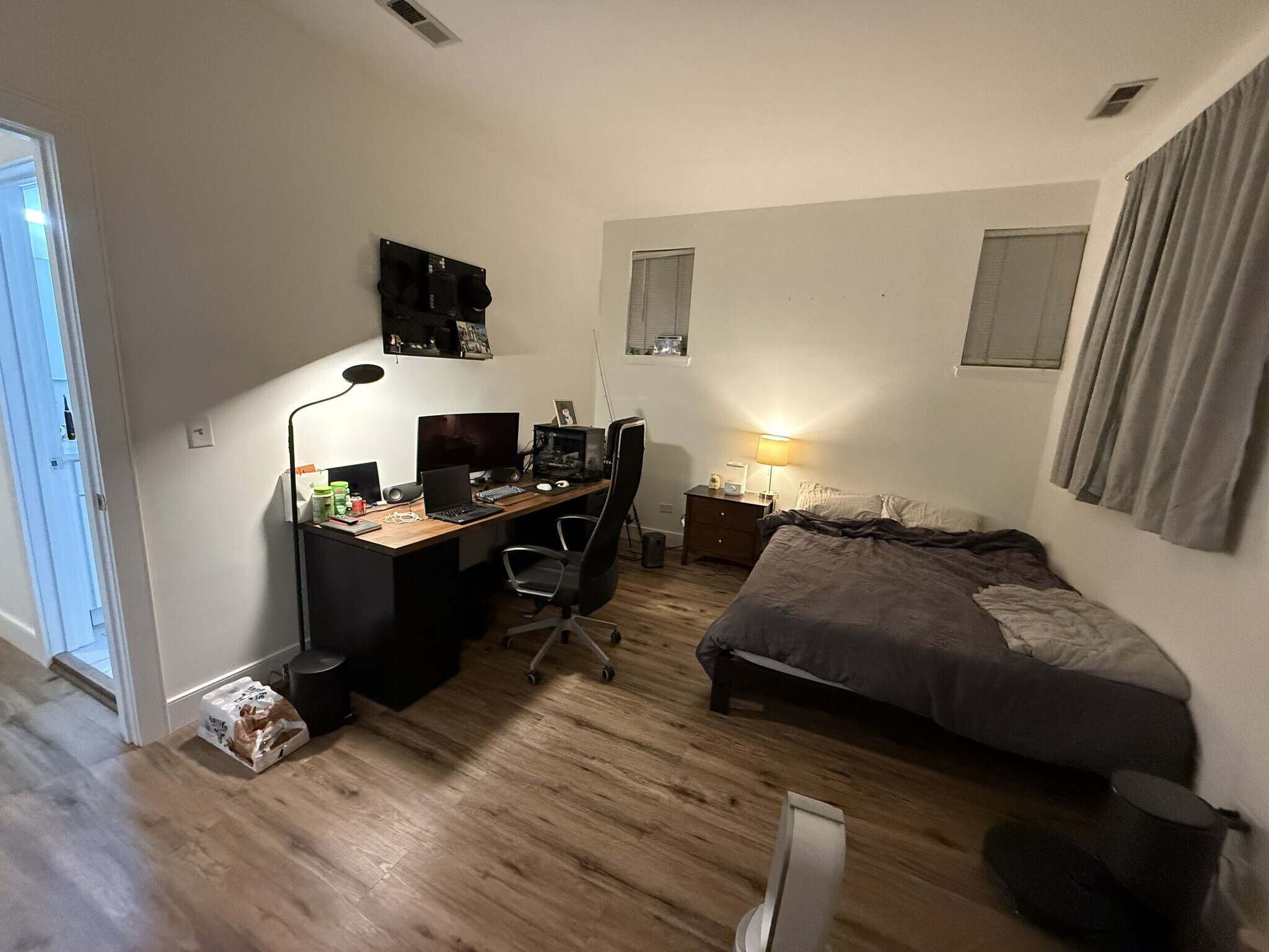 Bedroom1 - 1845 N Marshfield Ave