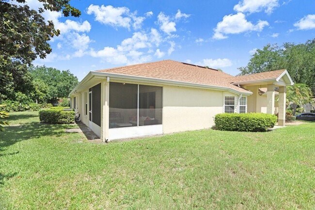 Building Photo - 2418 New Haven Cir
