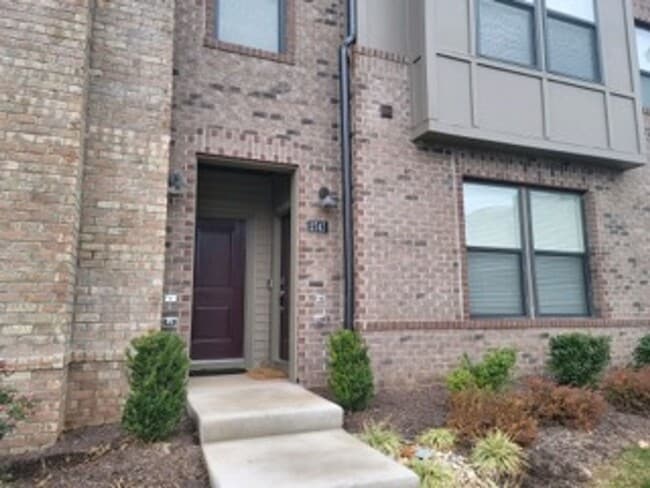 Building Photo - 2747 St Elias Dr
