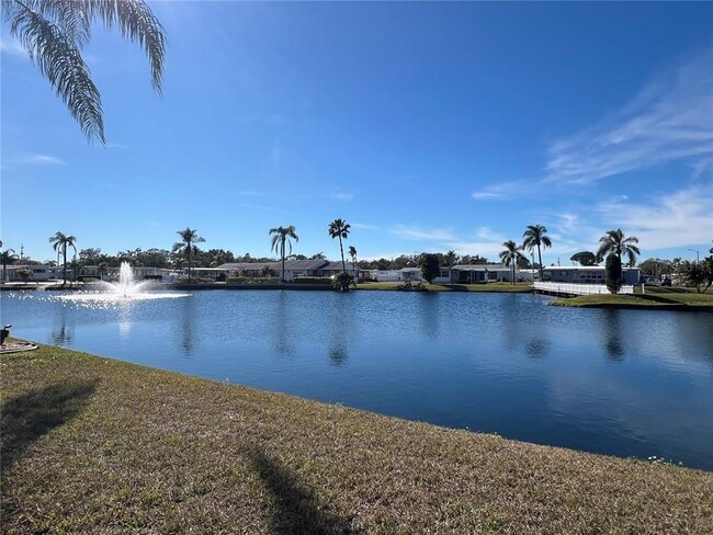 Building Photo - 1500 County Rd 1