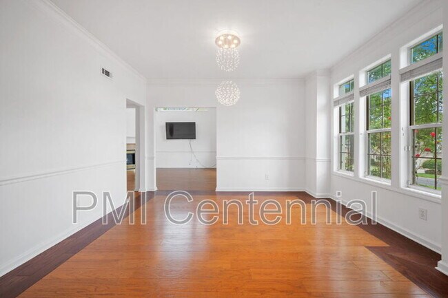 Building Photo - 418 Cimaron Park