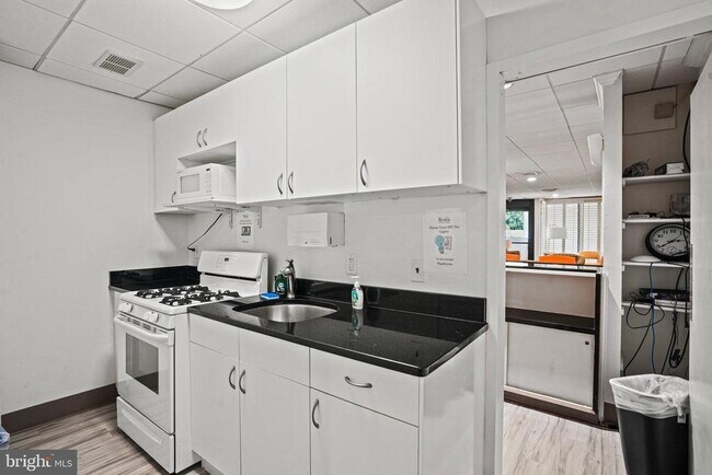 Building Photo - 4242 East-West Hwy