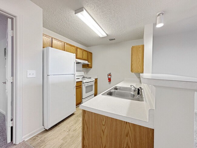Building Photo - 19360 Chelsey Dr