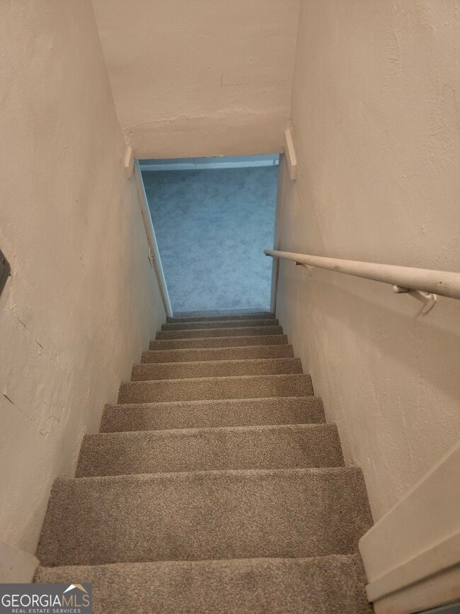 Building Photo - 2828 Engle Rd NW