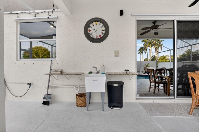 Building Photo - 18280 Coral Isles Dr