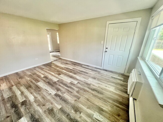 IMG_4179 - OAK NORTH APTS