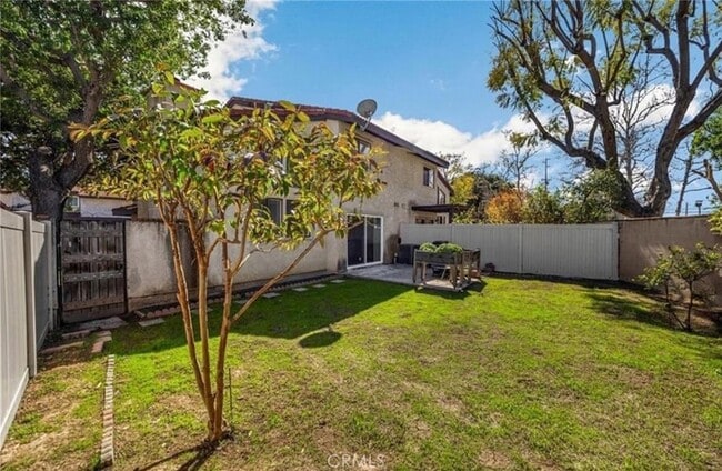 Building Photo - 11896 Los Alisos Cir