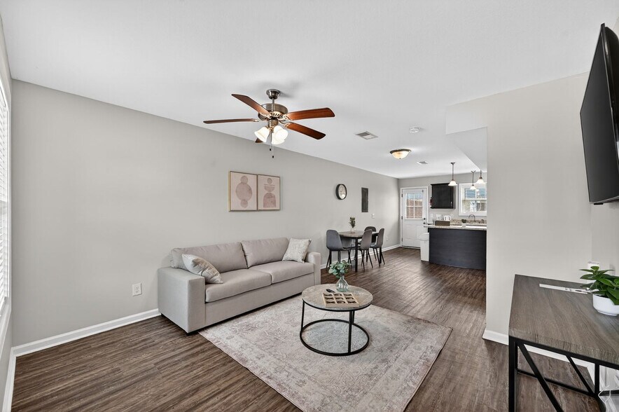 Building Photo - 971 Professional Park Dr