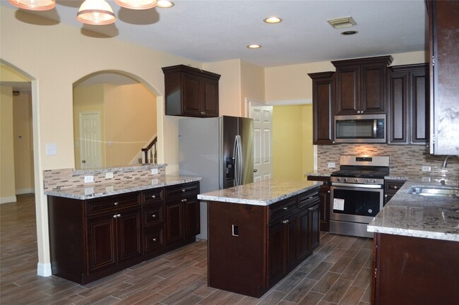 Building Photo - 6210 Marble Hollow Ln