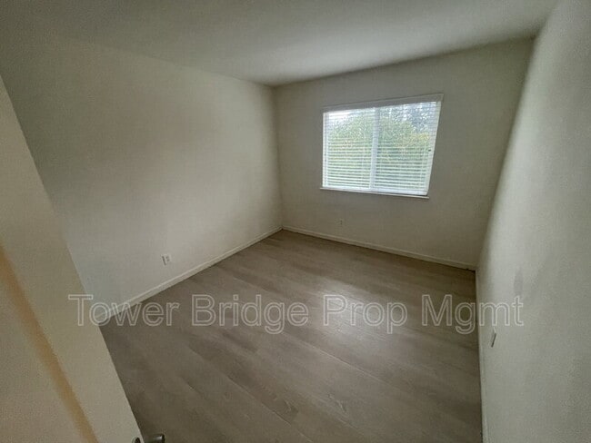 Building Photo - 8459 Terracotta Ct