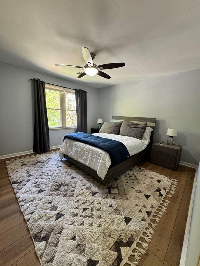 Building Photo - 4 Bedrooms with Finished Basement and Bonu...