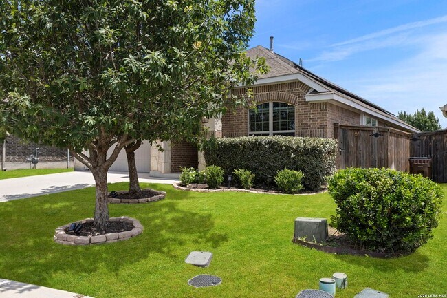 Building Photo - 15007 Gelding Hts